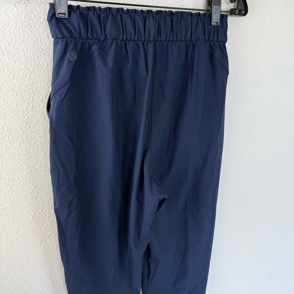 Lululemon Keep Moving Pant 7/8 High-Rise True Navy (First Release) Women’s 4 - Picture 8 of 11
